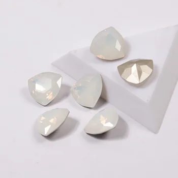 Biela Opal Farba Trilliant Tvar 7 mm 12 mm 17 mm Sklo Krištáľ Materiál Nechtov na Kamene Populárne Kamienkami Pre 3D Nail Art Drahokamy